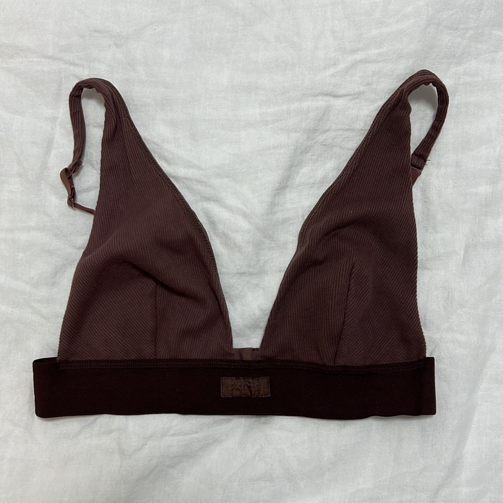 Skims Cotton Plunge Bralette Garnet